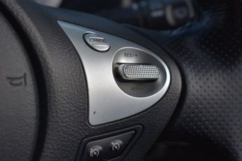 NISSAN JUKE 1.6 Tekna SUV 5dr Petrol XTRON Euro 6 (117 ps)