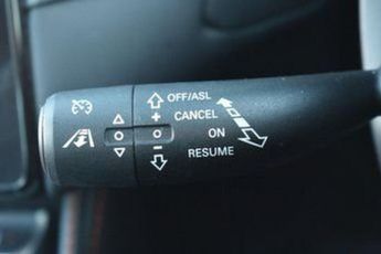 MG MG ZS 72.6kWh SE | INCLUDES BATTERY HEALTH CHECK CERTIFICATE | LONG RA