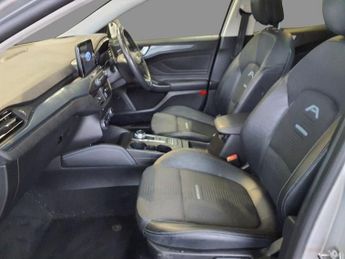 FORD FOCUS 2.0 EcoBlue ACTIVE X ESTATE DIESEL AUTO (150ps) OPENING PAN ROOF