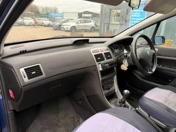 PEUGEOT 307 1.4 LX Hatchback 5dr Petrol Manual (159 g/km, 75 bhp)