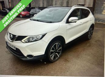 Nissan Qashqai 1.6 dCi Tekna SUV 5dr Diesel Manual 2WD Euro 6 (s/s) (130 ps)