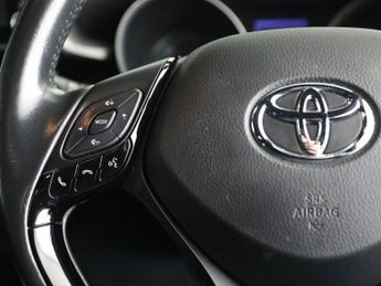 TOYOTA C-HR 1.8 VVT-h GPF Icon SUV 5dr Petrol Hybrid CVT Euro 6 (s/s) (122 p