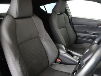 TOYOTA C-HR 1.8 VVT-h GPF Icon SUV 5dr Petrol Hybrid CVT Euro 6 (s/s) (122 p