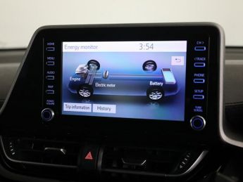 TOYOTA C-HR 1.8 VVT-h GPF Icon SUV 5dr Petrol Hybrid CVT Euro 6 (s/s) (122 p