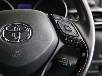 TOYOTA C-HR 1.8 VVT-h GPF Icon SUV 5dr Petrol Hybrid CVT Euro 6 (s/s) (122 p