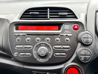 HONDA JAZZ 1.4 i-VTEC ES Plus Hatchback 5dr Petrol CVT Euro 5 (99 ps)