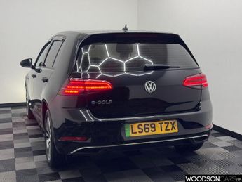 VOLKSWAGEN E-GOLF 35.8kWh e-Golf Hatchback 5dr Electric Auto (136 ps)