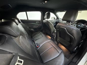 BMW 1 SERIES 1.5 118i M Sport Hatchback 5dr Petrol DCT Euro 6 (s/s) (140 ps)