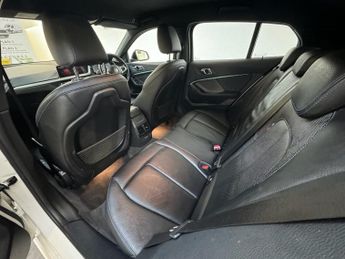 BMW 1 SERIES 1.5 118i M Sport Hatchback 5dr Petrol DCT Euro 6 (s/s) (140 ps)