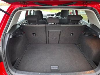 VOLKSWAGEN GOLF 1.6 TDI BlueMotion Tech Match Hatchback 5dr Diesel DSG Euro 6 (s