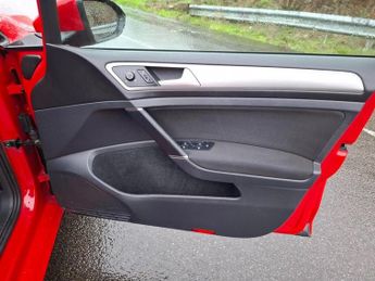 VOLKSWAGEN GOLF 1.6 TDI BlueMotion Tech Match Hatchback 5dr Diesel DSG Euro 6 (s