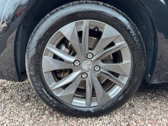 PEUGEOT E-208 50kWh Allure Premium + Hatchback 5dr Electric Auto (7kW Charger)