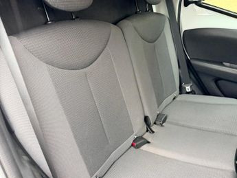 TOYOTA AYGO 1.0 VVT-i X-PLAY FIVE DOOR X-SHIFT SAFETY SENSE 72 BHP + REAR CA