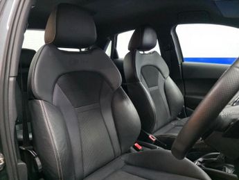 AUDI A1 1.4 TFSI S line Sportback 5dr Petrol S Tronic Euro 5 (s/s) (122 