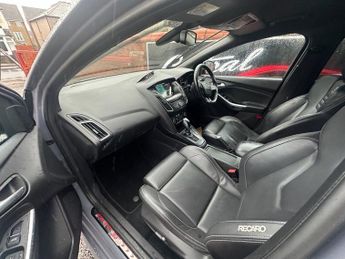 FORD FOCUS 2.0 TDCi ST-3 Hatchback 5dr Diesel Powershift Euro 6 (s/s) (185 