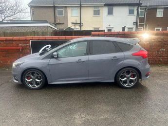 FORD FOCUS 2.0 TDCi ST-3 Hatchback 5dr Diesel Powershift Euro 6 (s/s) (185 