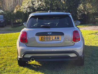 MINI HATCH 1.5 Cooper Classic Hatchback 3dr Petrol Steptronic Euro 6 (s/s) 