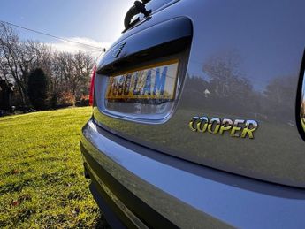 MINI HATCH 1.5 Cooper Classic Hatchback 3dr Petrol Steptronic Euro 6 (s/s) 