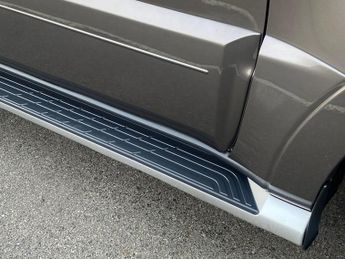 MITSUBISHI SHOGUN 3.2 DI-DC SG3 SUV 5dr Diesel Auto 4WD Euro 6 LWB (187 ps)