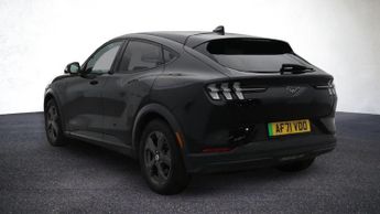 FORD MUSTANG MACH-E Standard Range 70kWh SUV 5dr Electric Automatic (269 ps)
