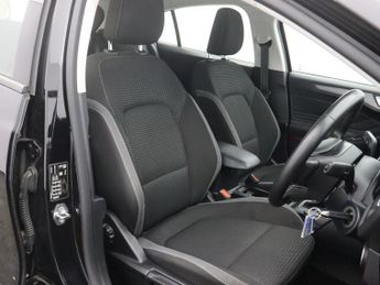 FORD FOCUS 1.0T EcoBoost MHEV Trend Hatchback 5dr Petrol Hybrid DCT Euro 6 