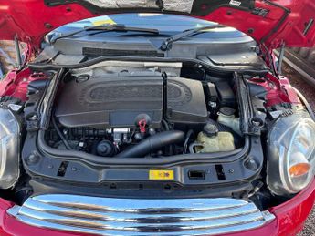 MINI CLUBMAN 2.0 Cooper D Estate 5dr Diesel Auto Euro 5 (112 ps)