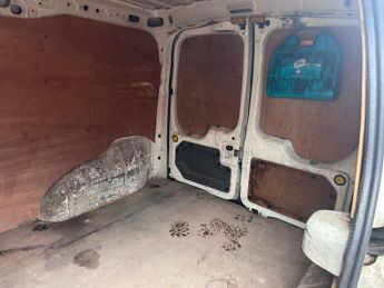 FORD TRANSIT CONNECT 1.8 TDCi T200 L Panel Van 5dr Diesel Manual L1 H1 (89 bhp)