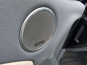 LAND ROVER RANGE ROVER EVOQUE 2.0 TD4 HSE Dynamic SUV 5dr Diesel Auto 4WD Euro 6 (s/s) (180 ps