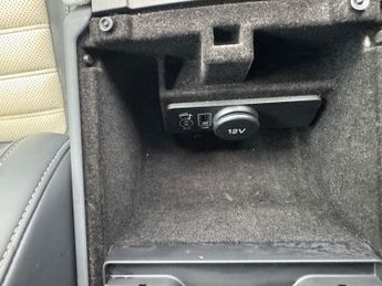 LAND ROVER RANGE ROVER EVOQUE 2.0 TD4 HSE Dynamic SUV 5dr Diesel Auto 4WD Euro 6 (s/s) (180 ps