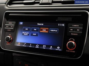 NISSAN LEAF 40kWh N-Connecta Hatchback 5dr Electric Auto (150 ps)