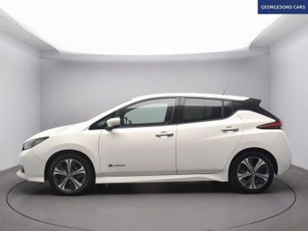 NISSAN LEAF 40kWh N-Connecta Hatchback 5dr Electric Auto (150 ps)