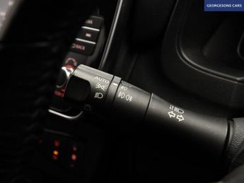 NISSAN LEAF 40kWh N-Connecta Hatchback 5dr Electric Auto (150 ps)