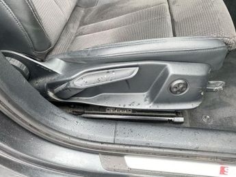 AUDI A4 2.0 TFSI 35 Black Edition Saloon 4dr Petrol S Tronic Euro 6 (s/s