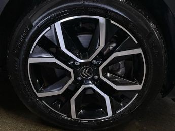 CITROEN e-C4 50kWh Shine Plus Hatchback 5dr Electric Auto (7.4kW Charger) (13