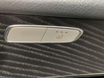 MERCEDES-BENZ GLC 2.1 GLC220d Sport SUV 5dr Diesel G-Tronic 4MATIC Euro 6 (s/s) (1