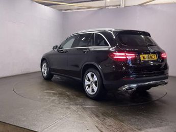 MERCEDES-BENZ GLC 2.1 GLC220d Sport SUV 5dr Diesel G-Tronic 4MATIC Euro 6 (s/s) (1