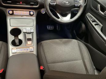 HYUNDAI KONA 64kWh Premium SUV 5dr Electric Auto (10.5kW Charger) (204 ps)