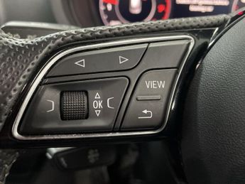 AUDI A3 1.0 TFSI 30 Black Edition Sportback 5dr Petrol Manual Euro 6 (s/