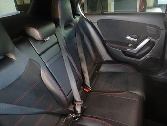 MERCEDES-BENZ A-CLASS 1.5 A180d AMG Line (Premium Plus) Hatchback 5dr Diesel 7G-DCT Eu