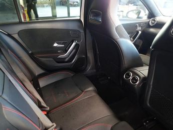 MERCEDES-BENZ A-CLASS 1.5 A180d AMG Line (Premium Plus) Hatchback 5dr Diesel 7G-DCT Eu