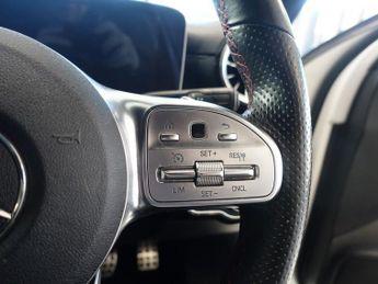 MERCEDES-BENZ A-CLASS 1.5 A180d AMG Line (Premium Plus) Hatchback 5dr Diesel 7G-DCT Eu