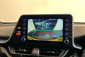 TOYOTA C-HR 1.8 VVT-h GPF Design SUV 5dr Petrol Hybrid CVT Euro 6 (s/s) (122