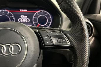 AUDI Q2 1.5 TFSI CoD 35 Black Edition SUV 5dr Petrol S Tronic Euro 6 (s/