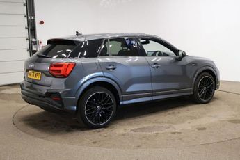 AUDI Q2 1.5 TFSI CoD 35 Black Edition SUV 5dr Petrol S Tronic Euro 6 (s/