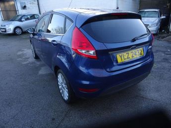 FORD FIESTA 1.4 Titanium Hatchback 5dr Petrol Automatic (154 g/km, 94 bhp)