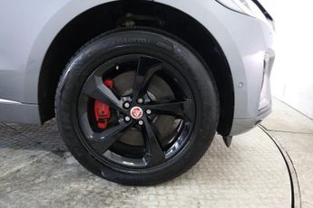 JAGUAR F-PACE 2.0 P400e 17.1kWh R-Dynamic S Auto AWD Euro 6 (s/s) 5dr