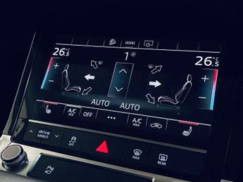 AUDI E-TRON 50 Technik SUV 5dr Electric Auto quattro 71.2kWh (313 ps)
