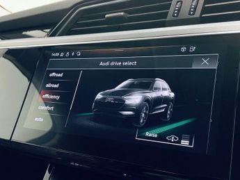 AUDI E-TRON 50 Technik SUV 5dr Electric Auto quattro 71.2kWh (313 ps)