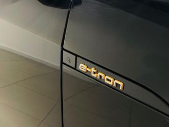 AUDI E-TRON 50 Technik SUV 5dr Electric Auto quattro 71.2kWh (313 ps)