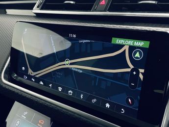 LAND ROVER RANGE ROVER VELAR 2.0 D240 R-Dynamic S SUV 5dr Diesel Auto 4WD Euro 6 (s/s) (240 p